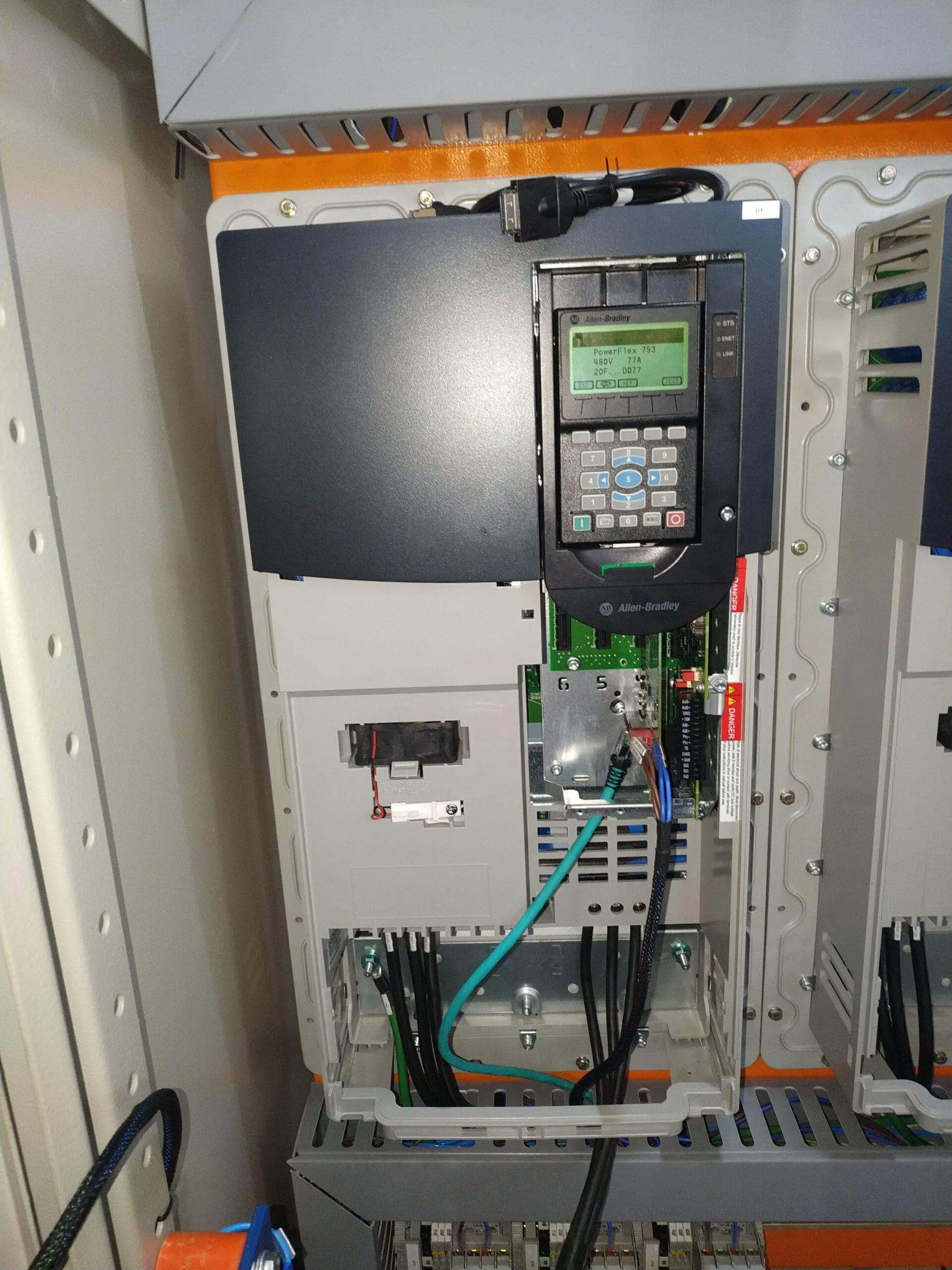 Manutenção preventiva em painéis elétricos